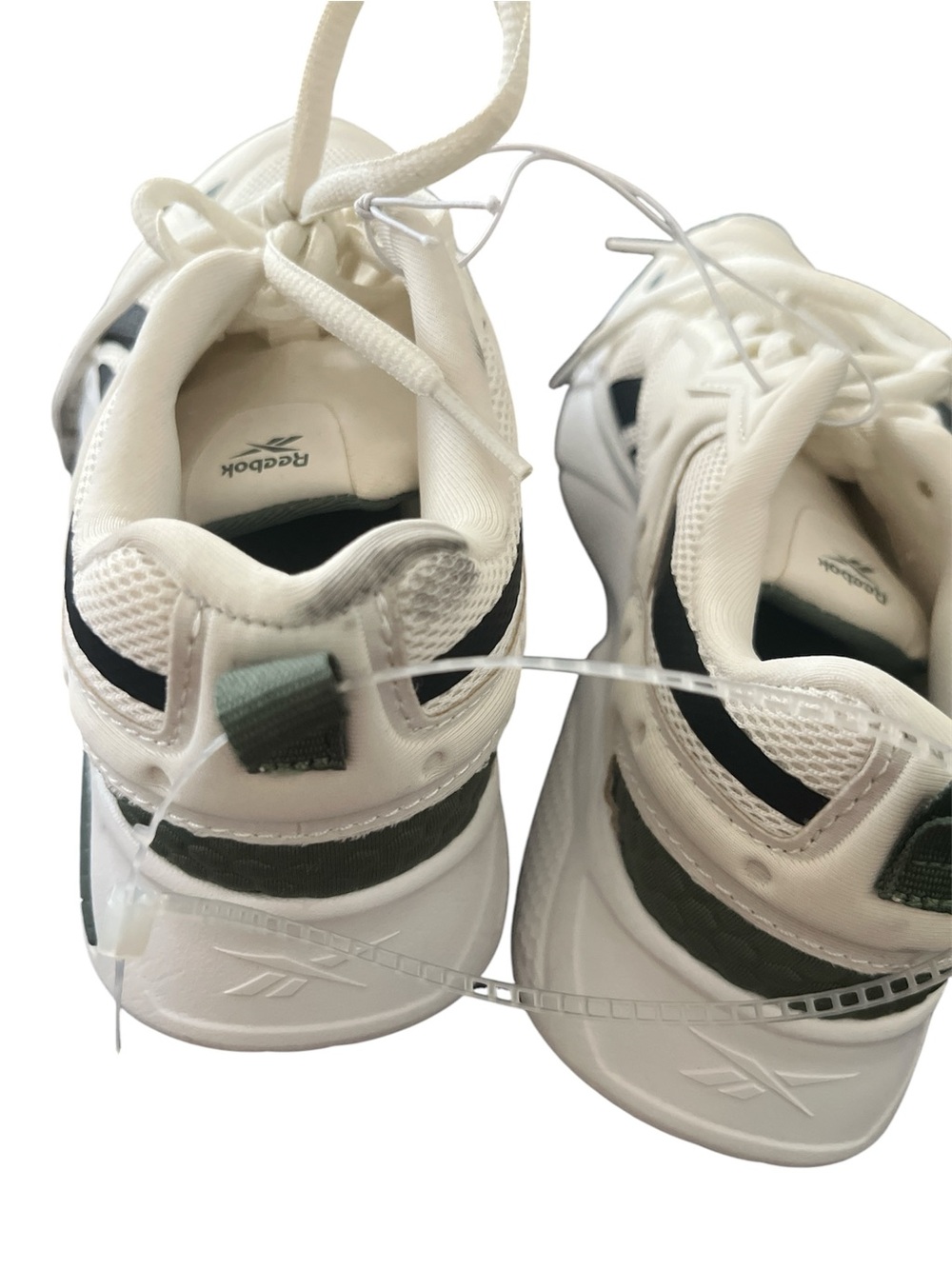Boys Reebok - Picture 5 of 6